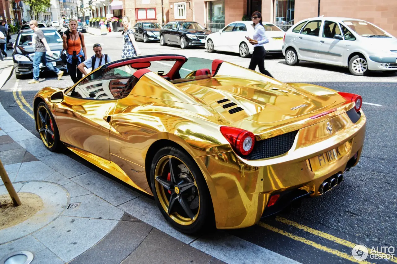 CLASS: Ronaldo Shakes Up the Streets of Arabia Behind the Wheel of a Gold-Plated Ferrari 488 GTB 1